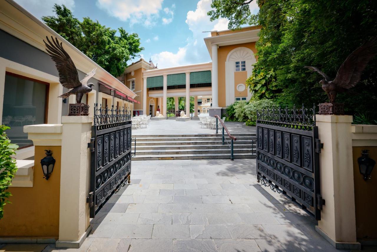 Готель Raajkutir - Ihcl Seleqtions Колката Екстер'єр фото